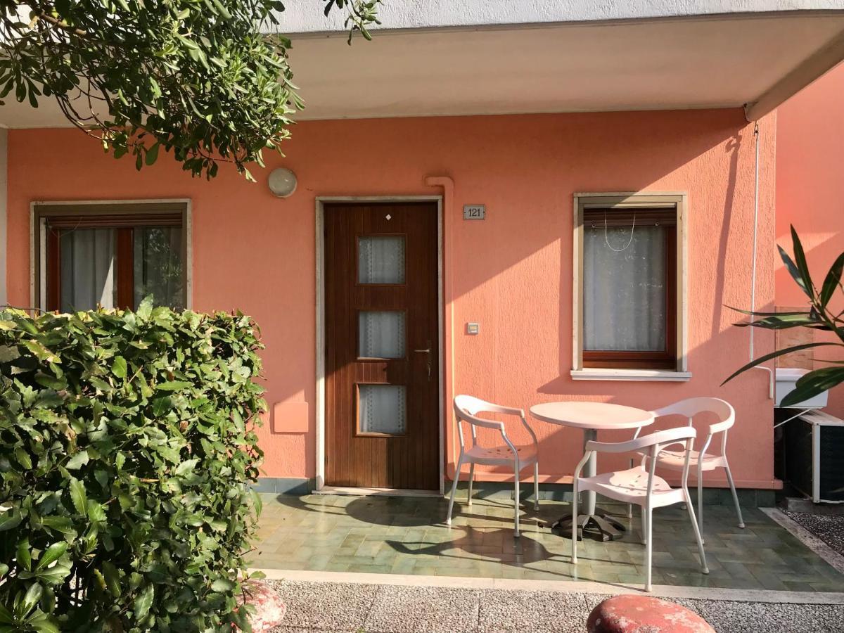 Villaggio Le Ginestre Bibione Esterno foto