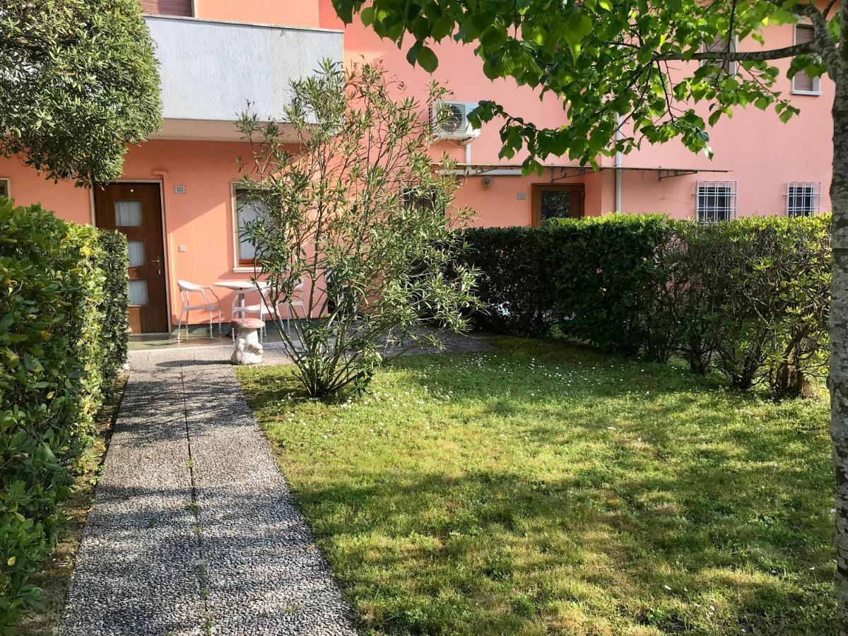 Villaggio Le Ginestre Bibione Esterno foto
